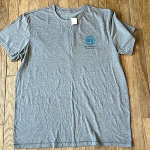 NWT Aeropostale men's XL world logo gray and blue short sleeve‎ t-shirt graphic